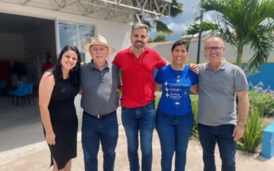 Deputado Luciano Bispo promete destinar recursos para melhorias no Hospital D. Caçula em Riachão do Dantas durante visita a convite de Gabriel e Manu Goes