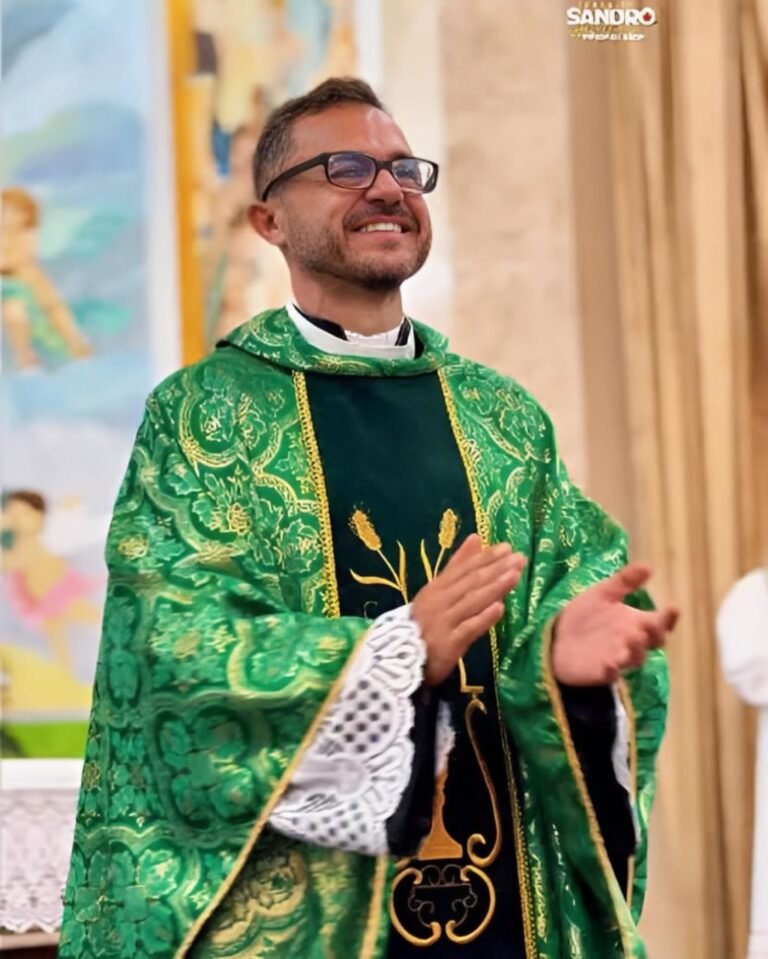 Entre tradição e renovação, padre Evaldo Andrade expõe desafios e desabafa sobre resistência em Riachão do Dantas