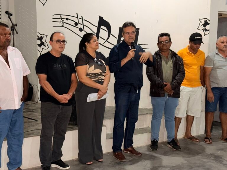 Simão Dias: Novo telhado da Associação Comunitária de Desenvolvimento do Povoado Triunfo é entregue com a presença do prefeito Cristiano Viana e do deputado Luciano Pimentel